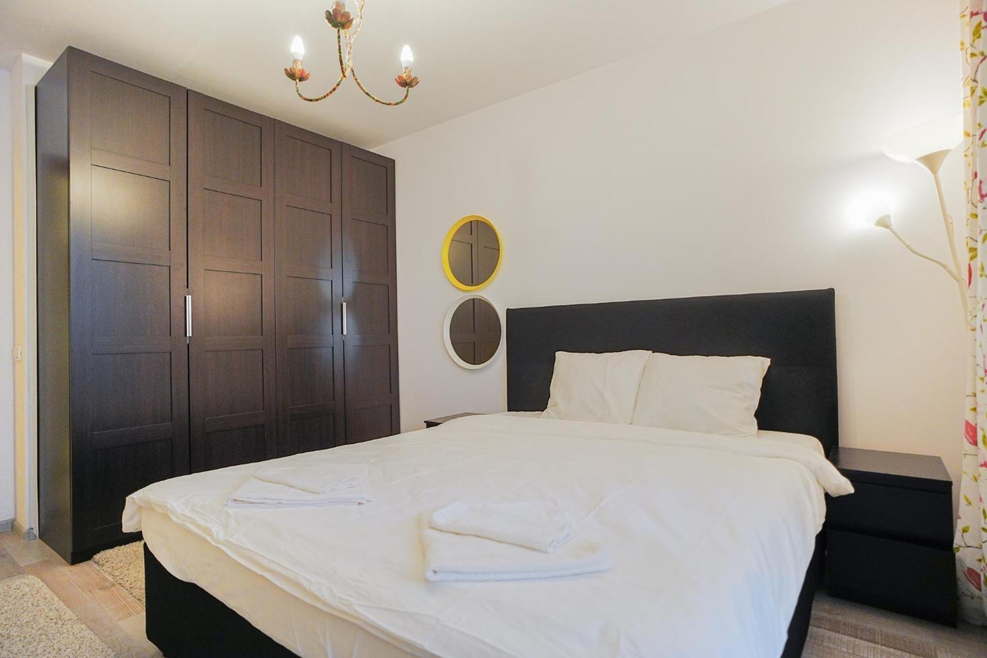 Hideaway Near Parliament Building Apartment Bucharest Luaran gambar