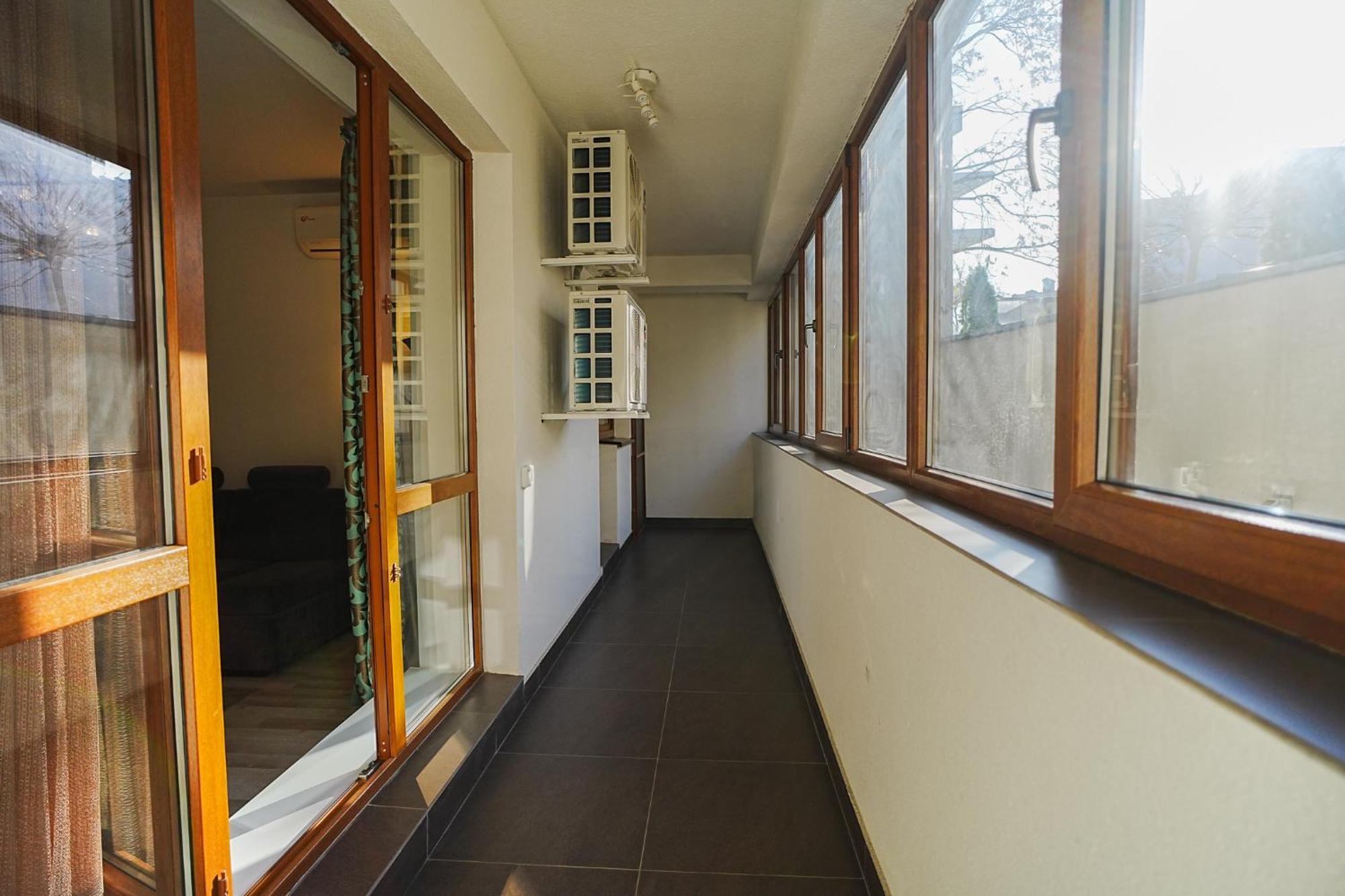 Hideaway Near Parliament Building Apartment Bucharest Luaran gambar